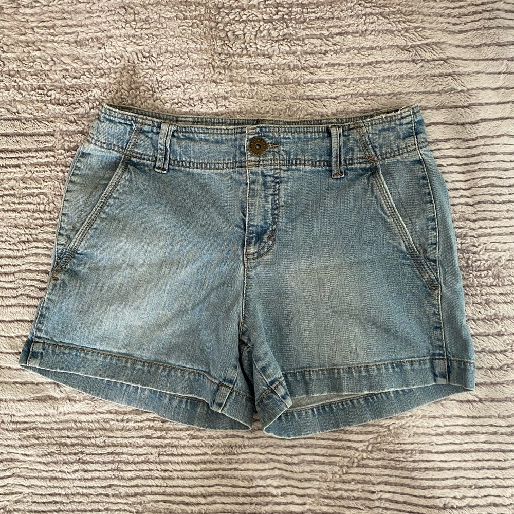 Vintage Faded Glory Light Wash Jean Shorts Size 10 W 32” outside stitching y2k